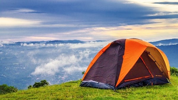 Trouvez l'Emplacement de Camping Idéal en France : Guide Complet des Meilleures Destinations