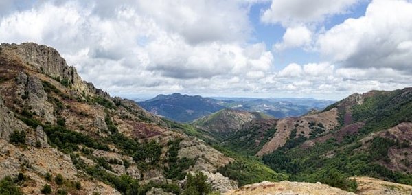 Bons Plans Camping en Languedoc-Roussillon : Réservez Votre Séjour de Dernière Minute !