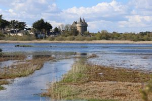 Les campings situés à Erdeven dans le Morbihan, proches des plages et des sites touristiques